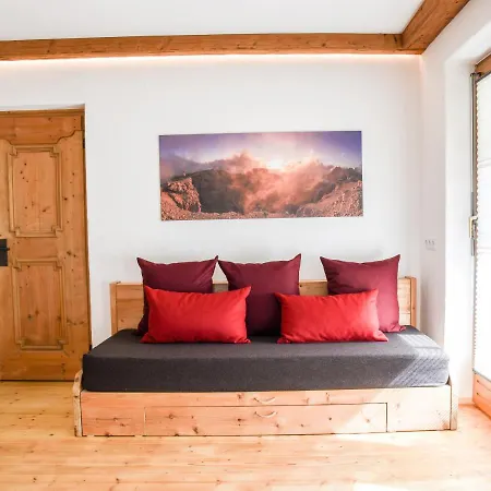 Apartment Rocca *